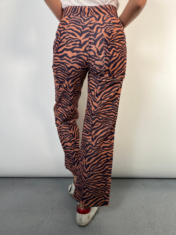 Pantalón Cotelé Animal Print