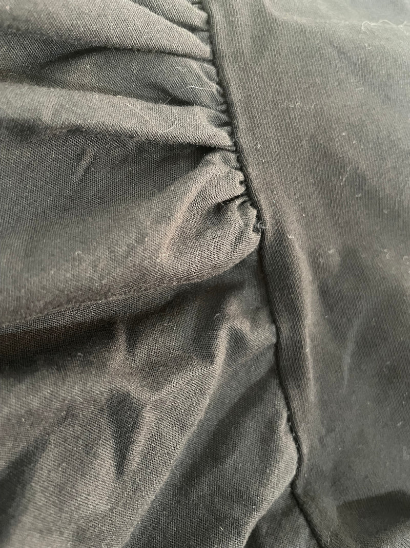 Polera Mangas Aglobadas