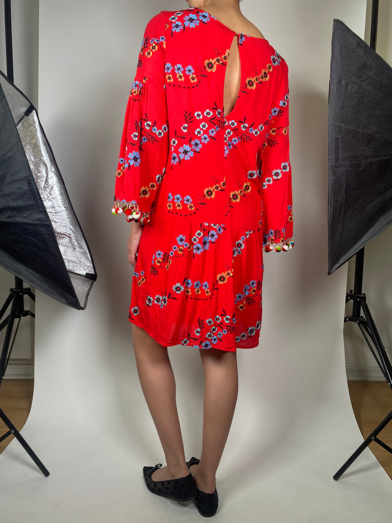 Vestido Bordado De Flores