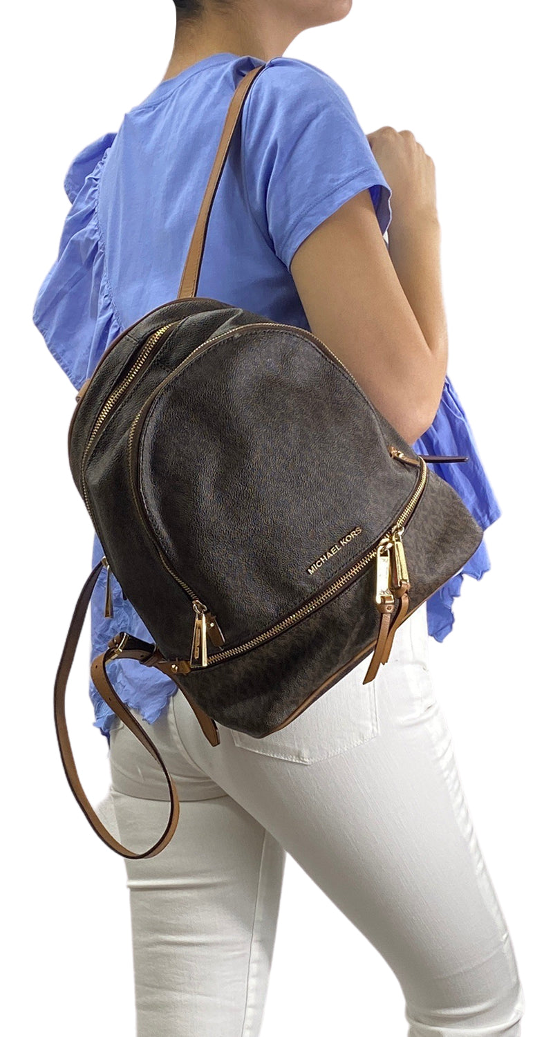 Mochila sales mk cafe