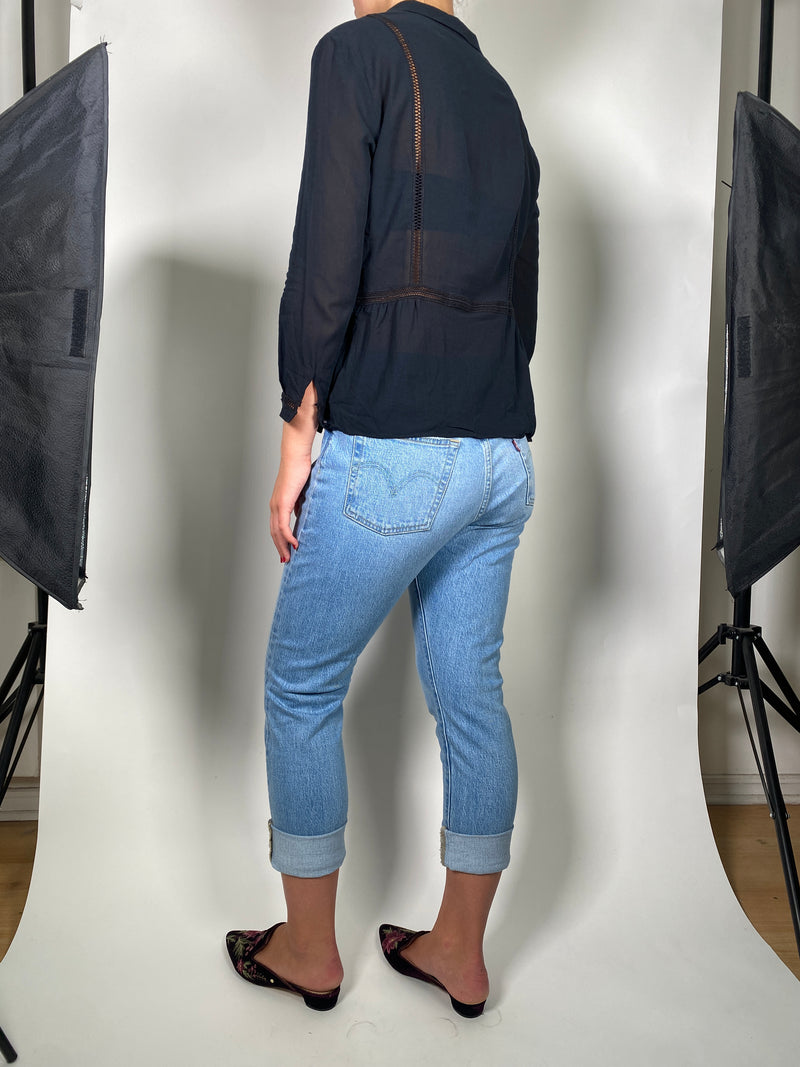 Blusa Negra Vuelos & Tejido