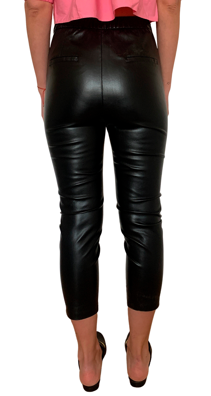 Jogger Eco Cuero