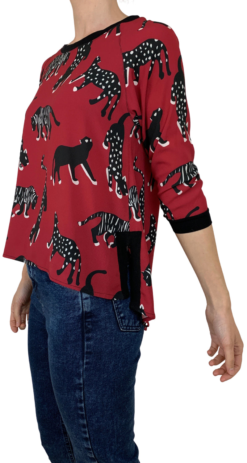 Blusa Felinos Oversize