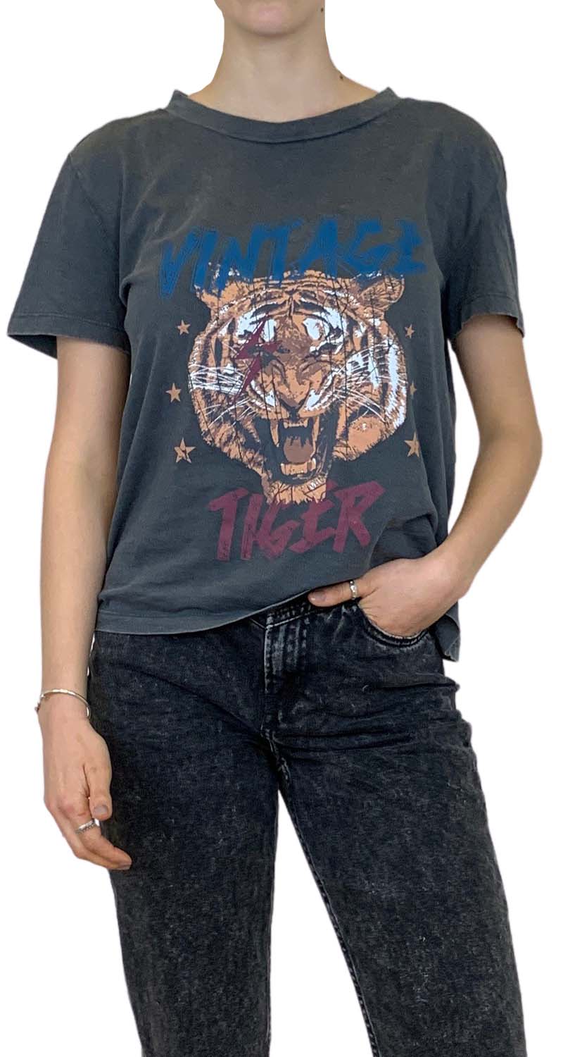 Polera Gris Estampado Tigre