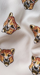 Blusa Blanca Tigres