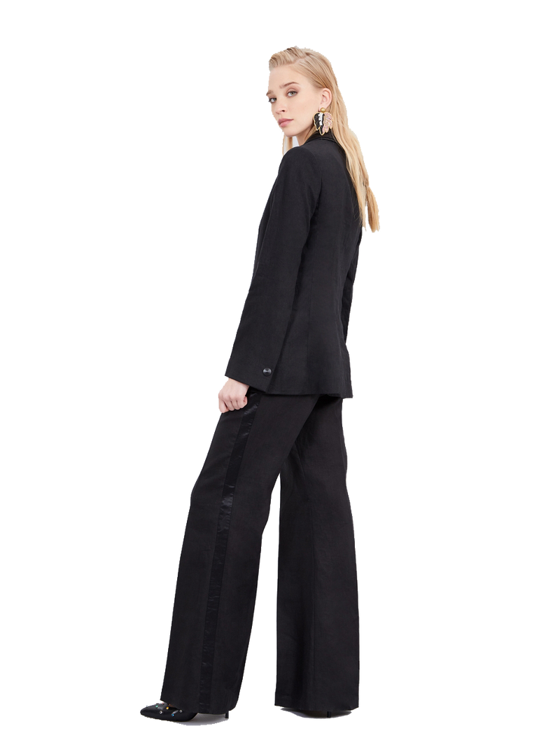 Blazer Travolta (5259101077639)