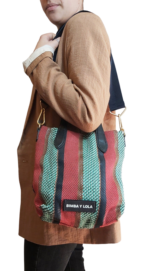 Bolso Shopper Vertical Trenzado Verde