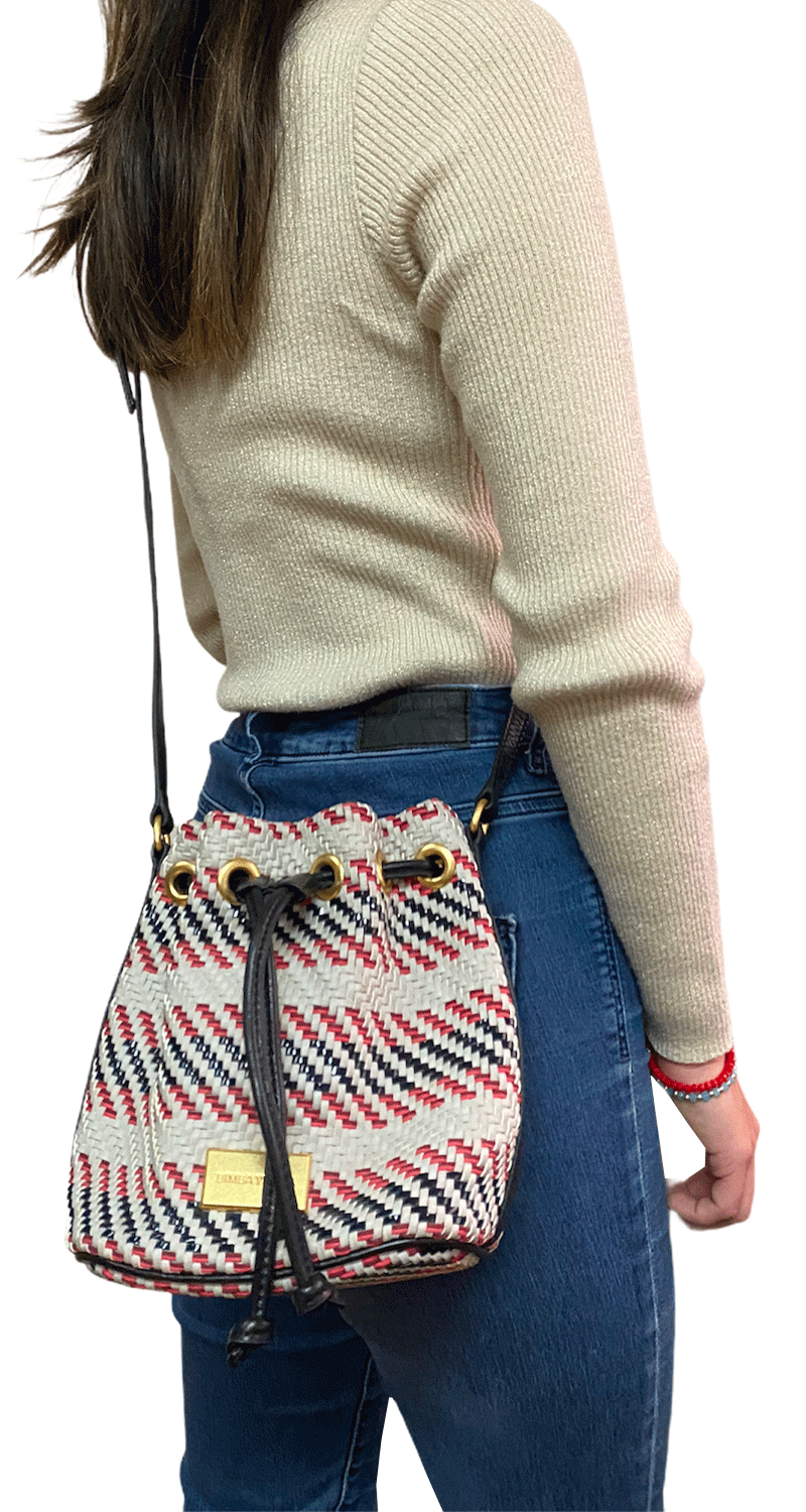 Bucket Bag Entrelazado