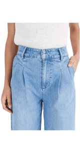 Pleated Wide-Leg Jeans