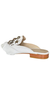 Mules Blancos Tachas