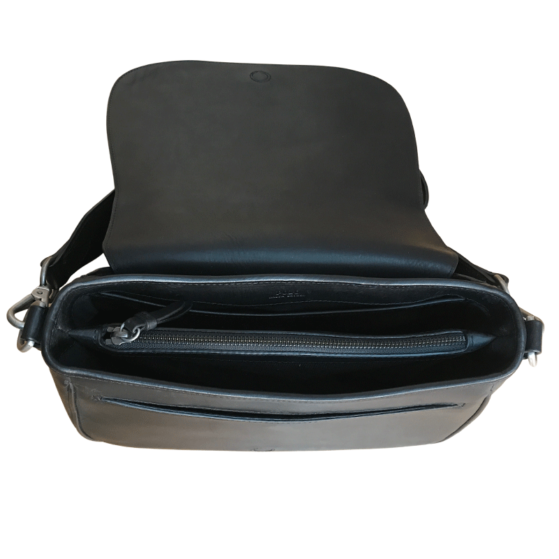 Cartera Cuero Negro Aplicaciones