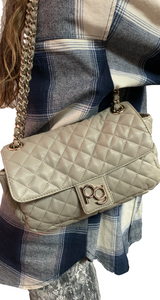 Bandolera Quilt Cadena Gris