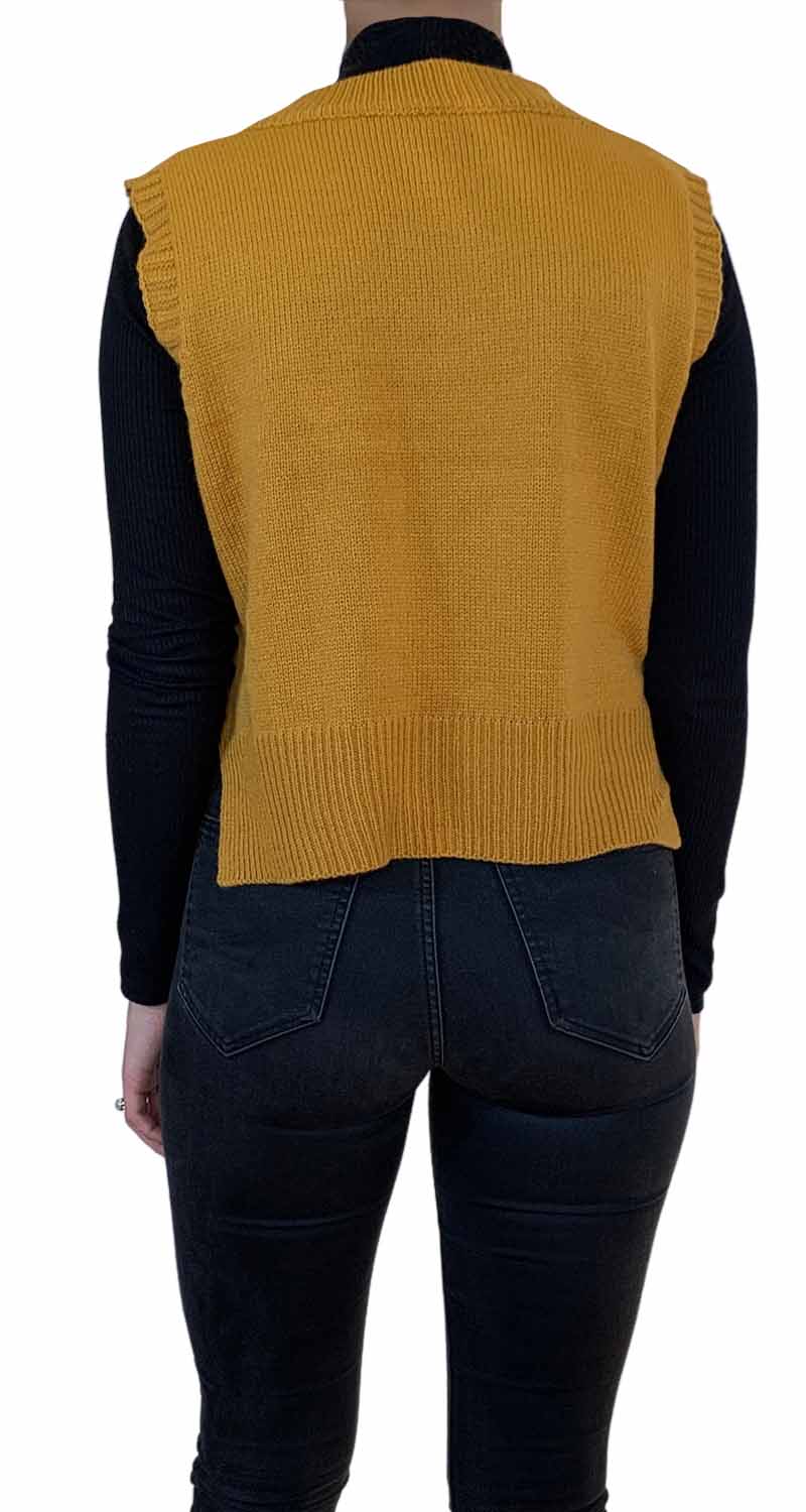 Sweater Sin Mangas Camel