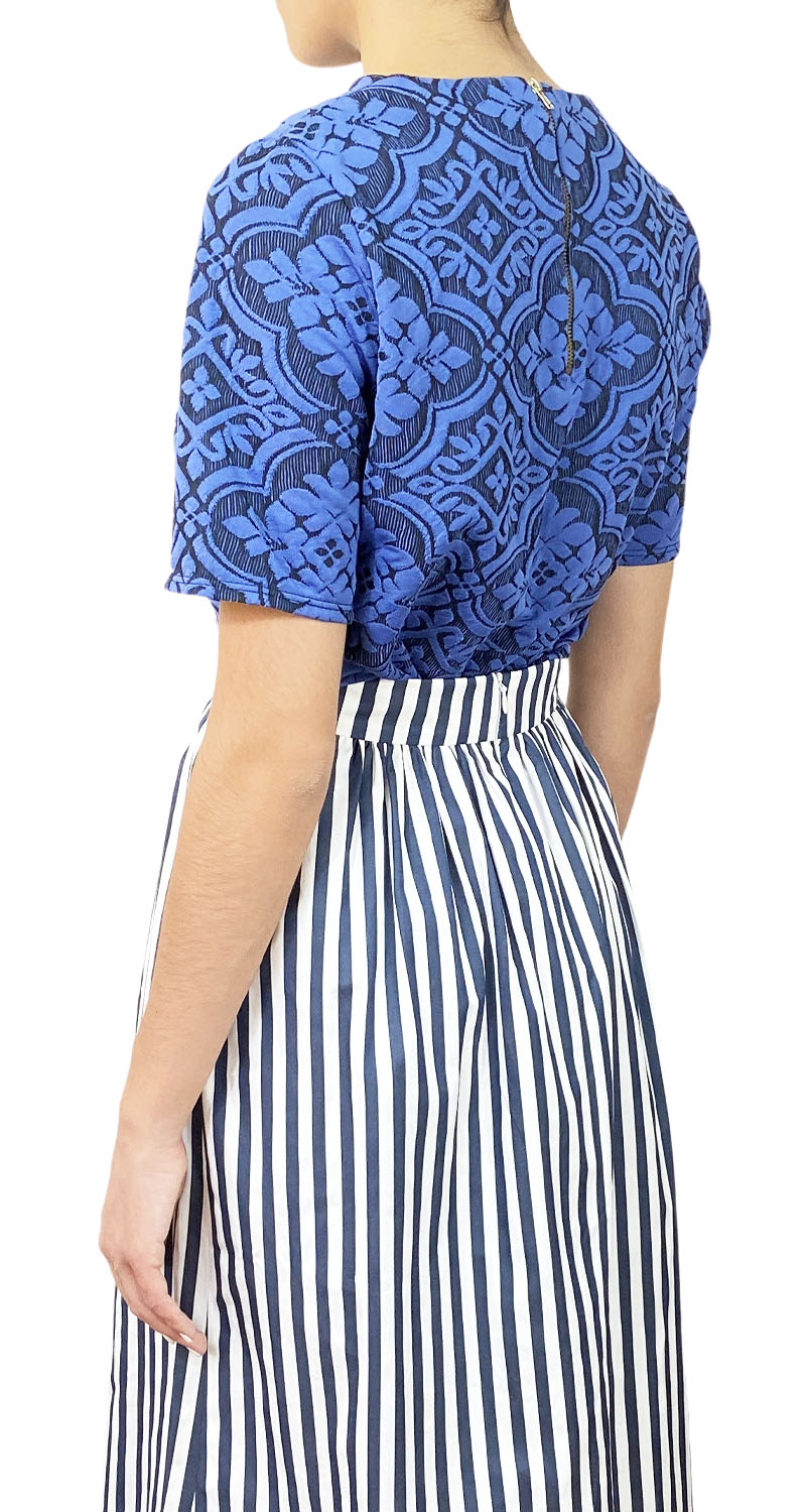 Polera Azul Relieve
