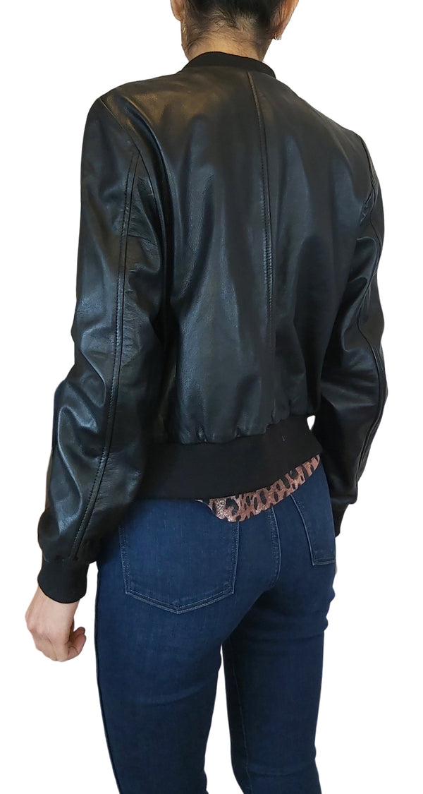 Bomber de Cuero Negro