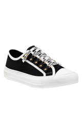 Walk in Sneaker