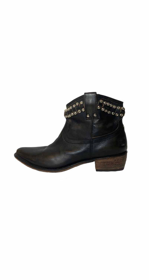 Botines Tachas