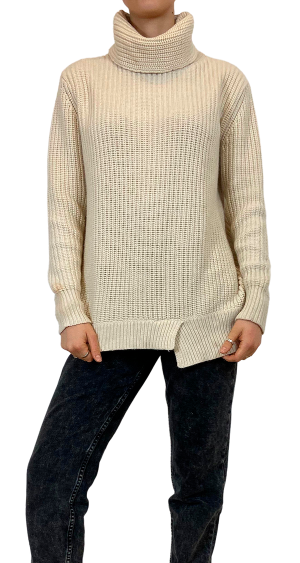 Sweater Cuello Alto Blanco