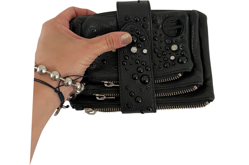 Clutch tachas (5183866110087)