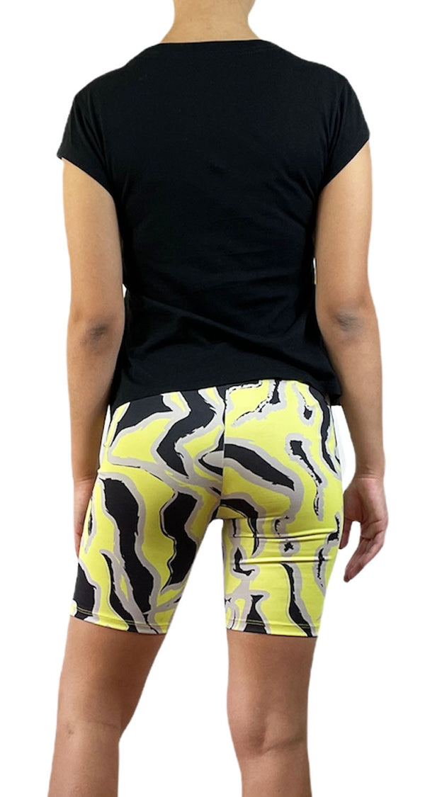 Polera Negra Corazón