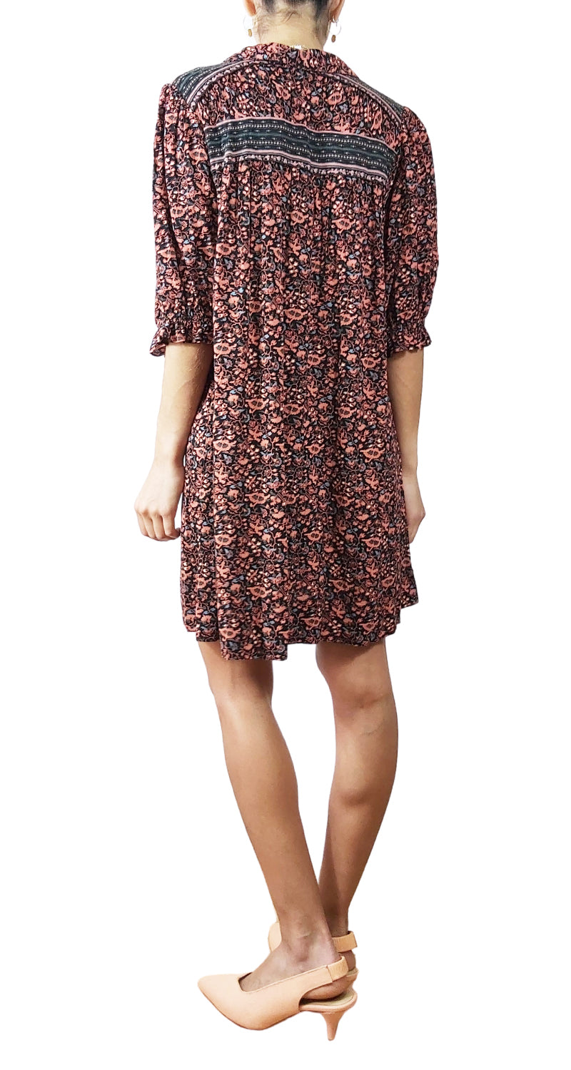 Vestido Mini de Flores
