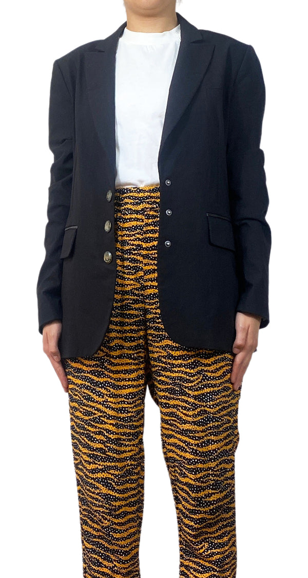 Blazer Negro Broches