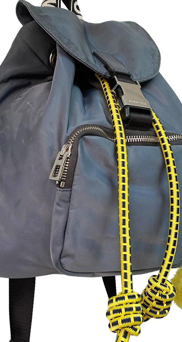 Mochila Nylon Gris