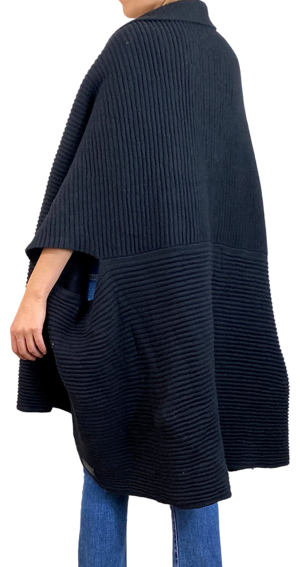 Poncho Negro