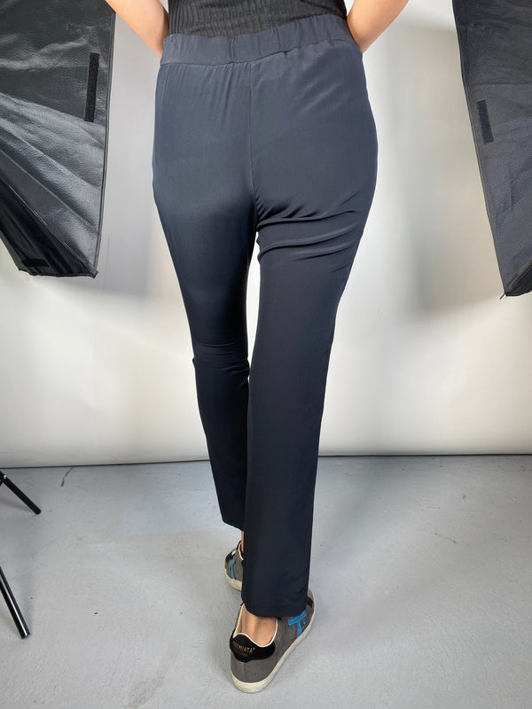 Pantalón Seda Negro