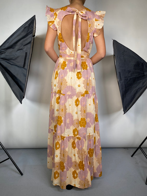 Vestido Flores Escote Espalda