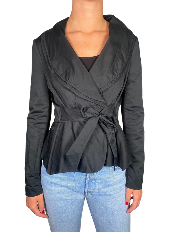 Chaqueta Negra Lazo