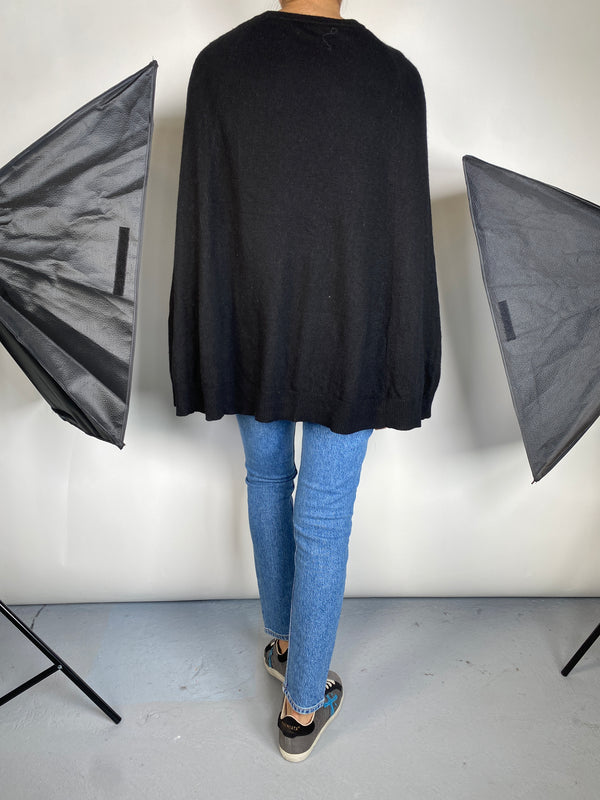 Sweater Con Capa