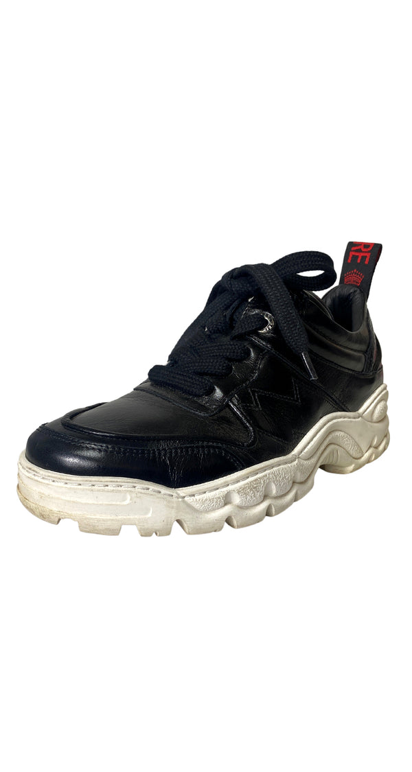 Zapatillas Negras