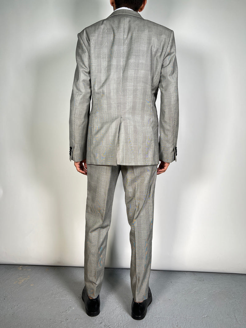 Traje Cuadros