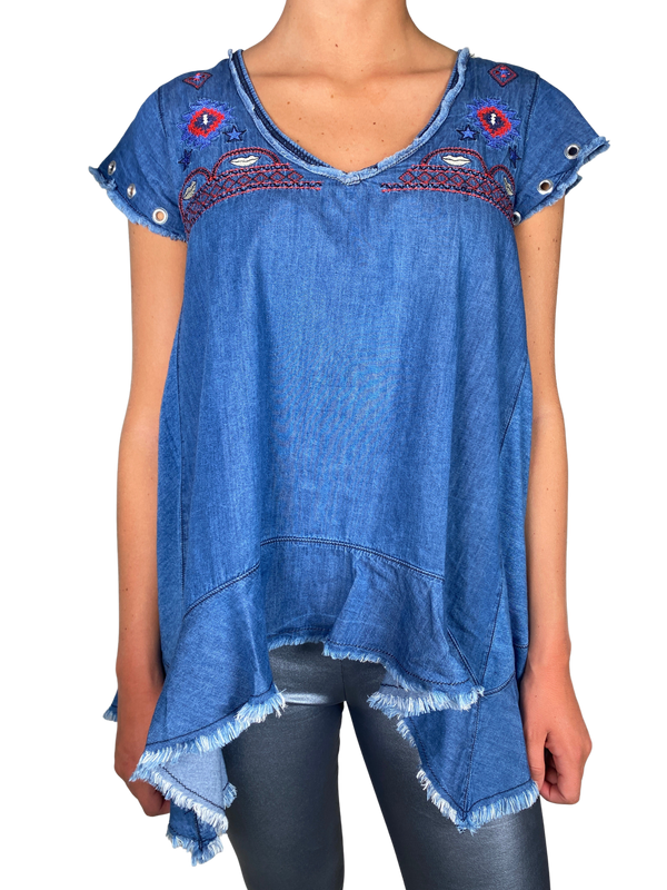 Blusa Denim Bordados