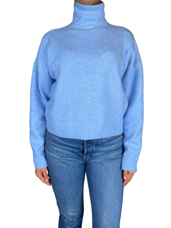 Sweater Azul Cuello Alto