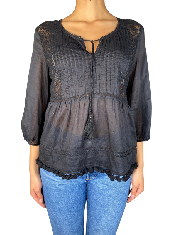 Blusa Bordado Negro