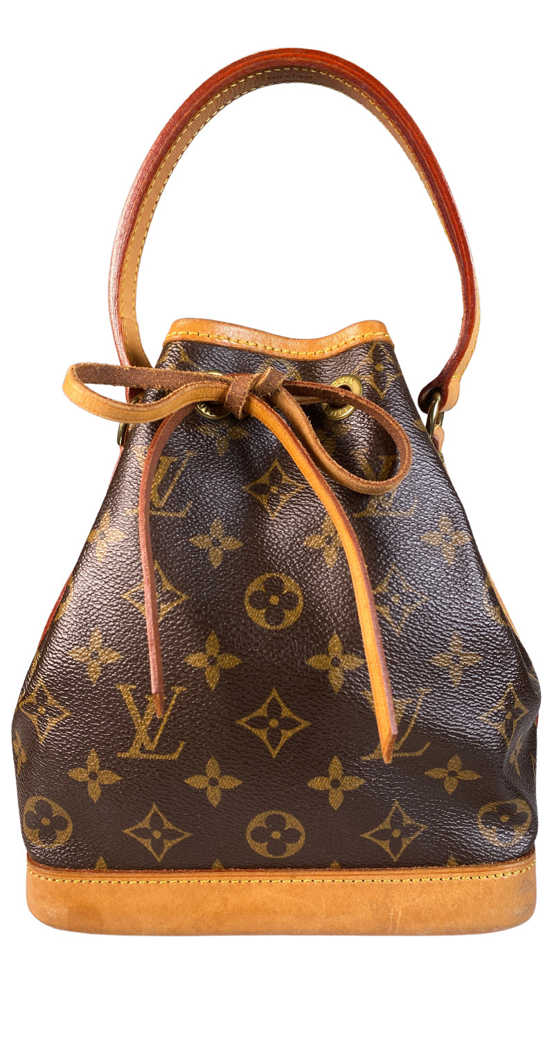Cartera Monograma