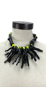 Collar Negro
