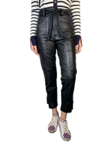 Pantalón Cuero
