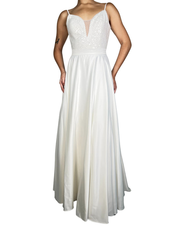 Vestido Con Falda Desmontable