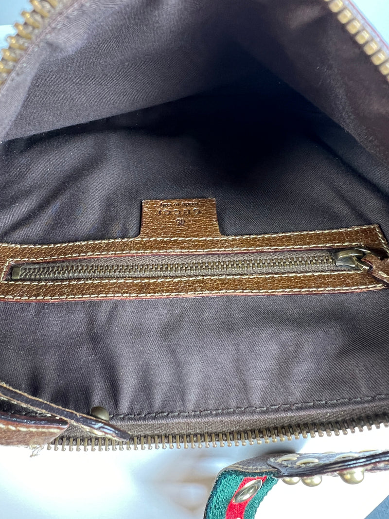 Cartera Pelham 