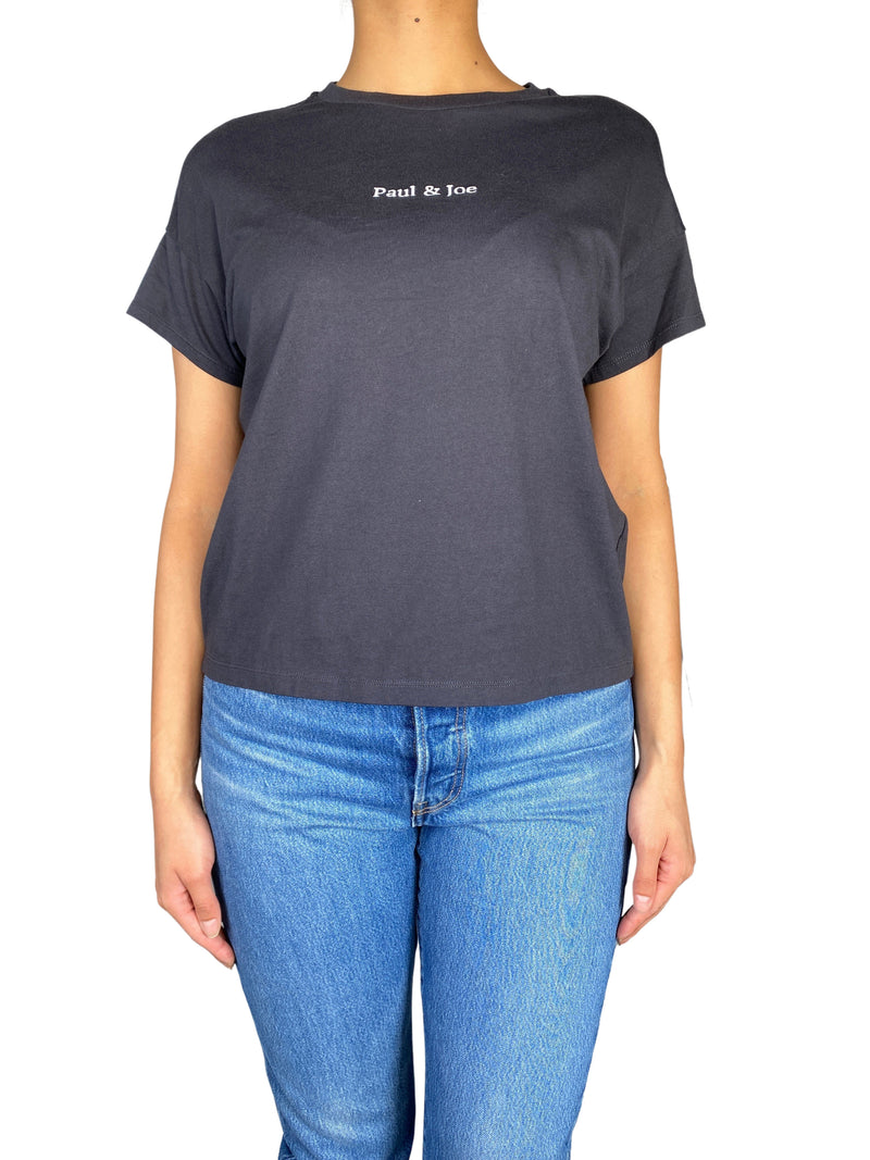 Polera Negra Estampada