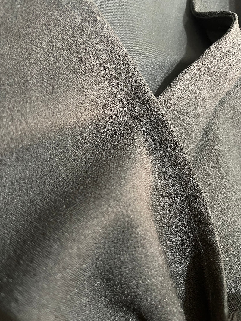 Blusa Cruzada Negra
