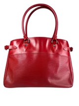 Cartera Passy GM in Red Epi Leather