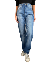 Jeans Mom