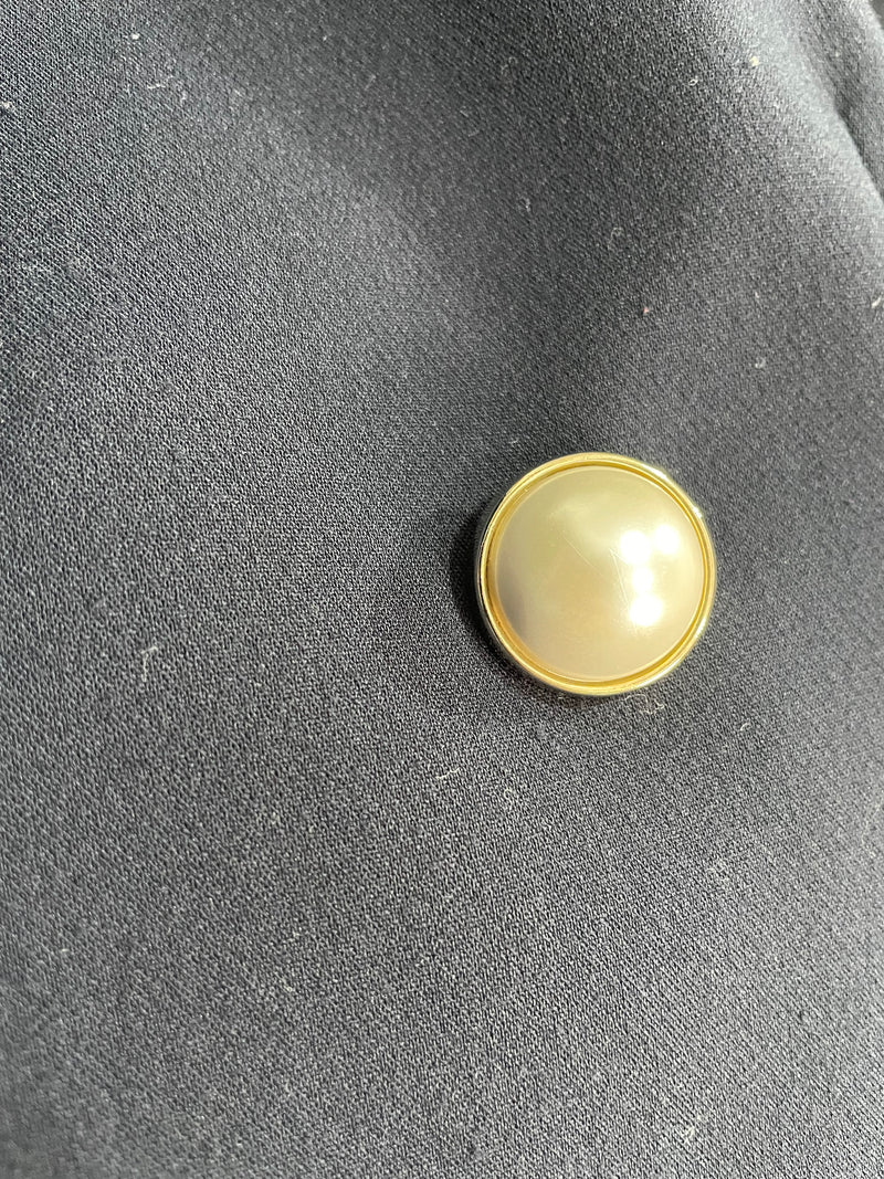 Blazer Botones Perlas