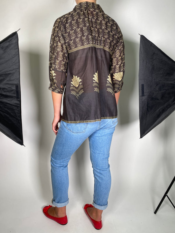 Blusa Café Bordada