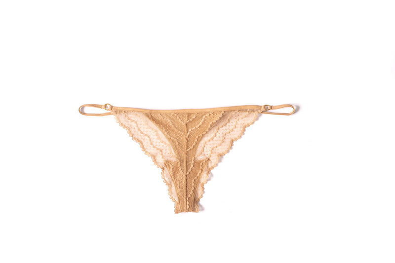 Calzón Beige Con Encaje