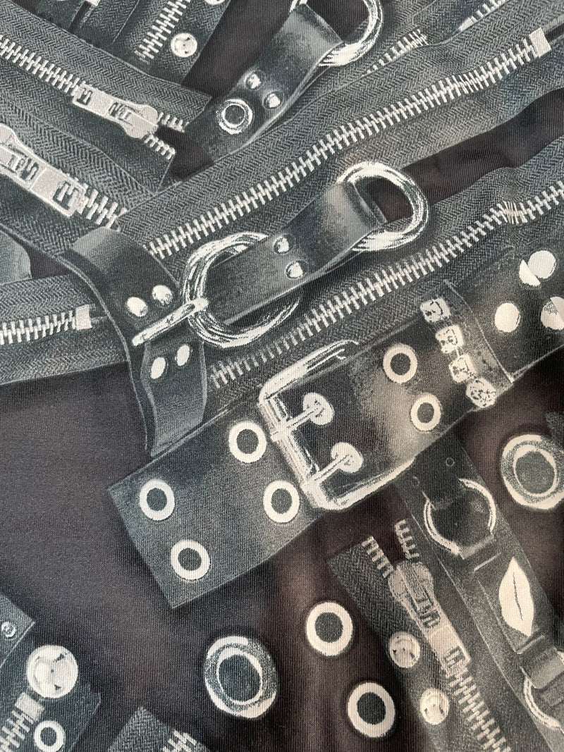 Vestido Estampado Zippers